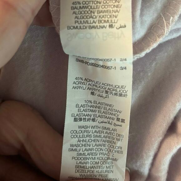 Sweaty Betty Size 8 Melody Luxe Fleece Turtleneck
Pullover Sweatshirt Lavender - Picture 5 of 5